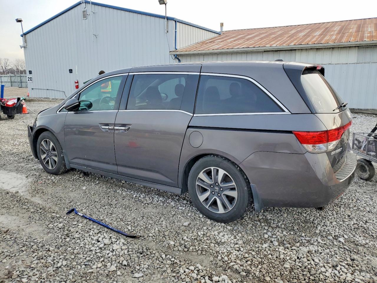 2014 HONDA ODYSSEY TOURING photo 2