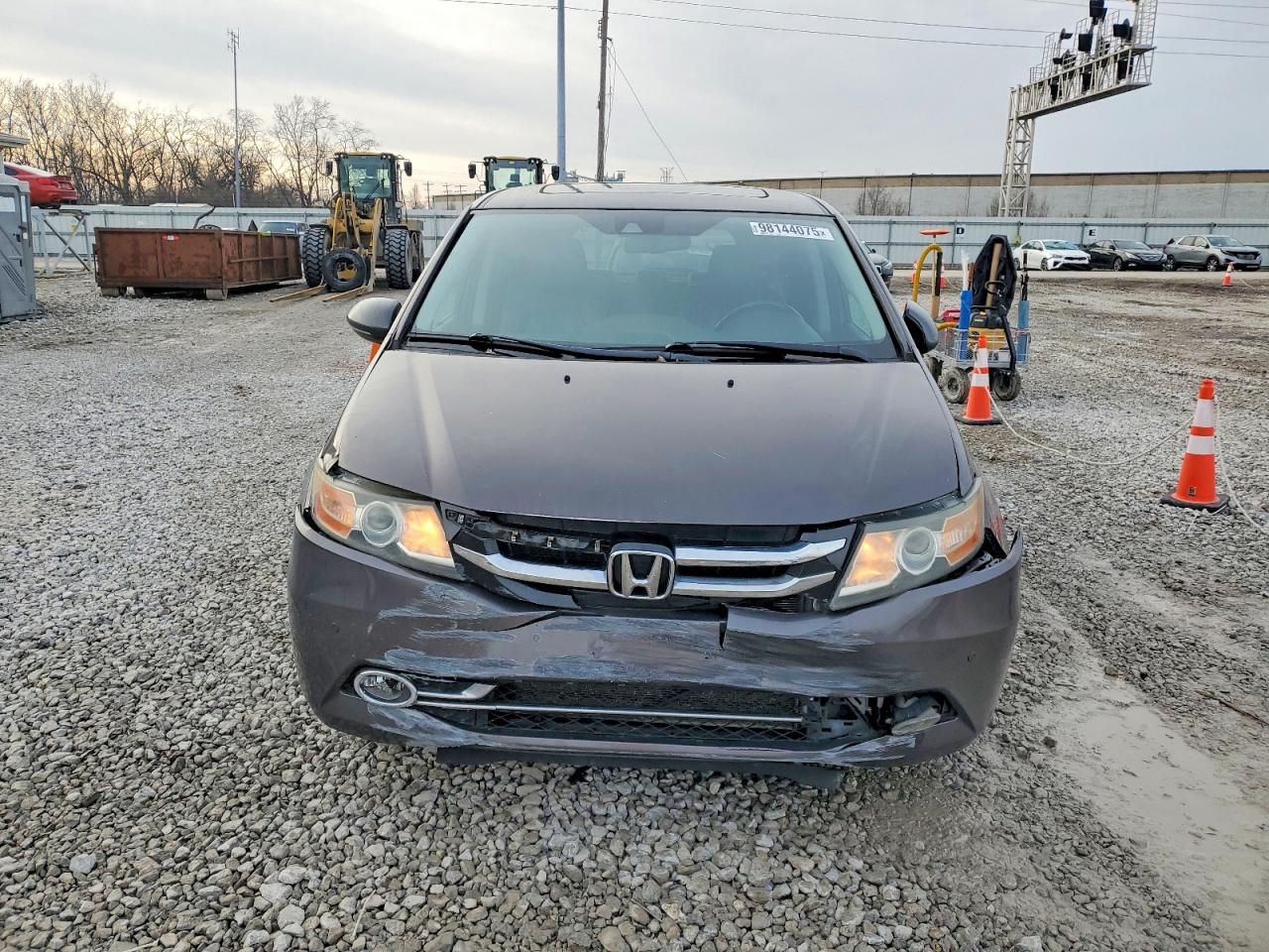 2014 HONDA ODYSSEY TOURING photo 5