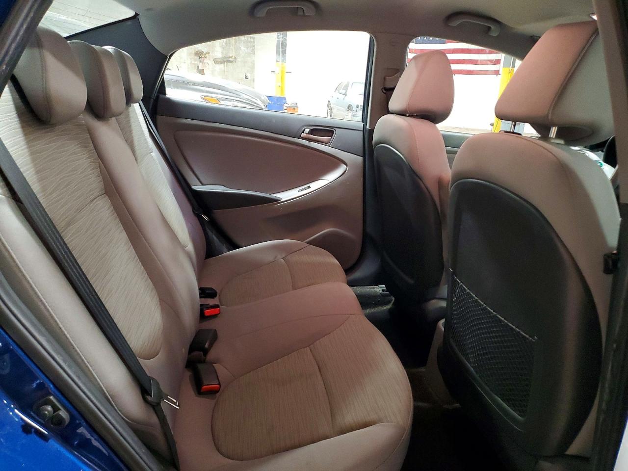 2016 HYUNDAI ACCENT SE photo 10