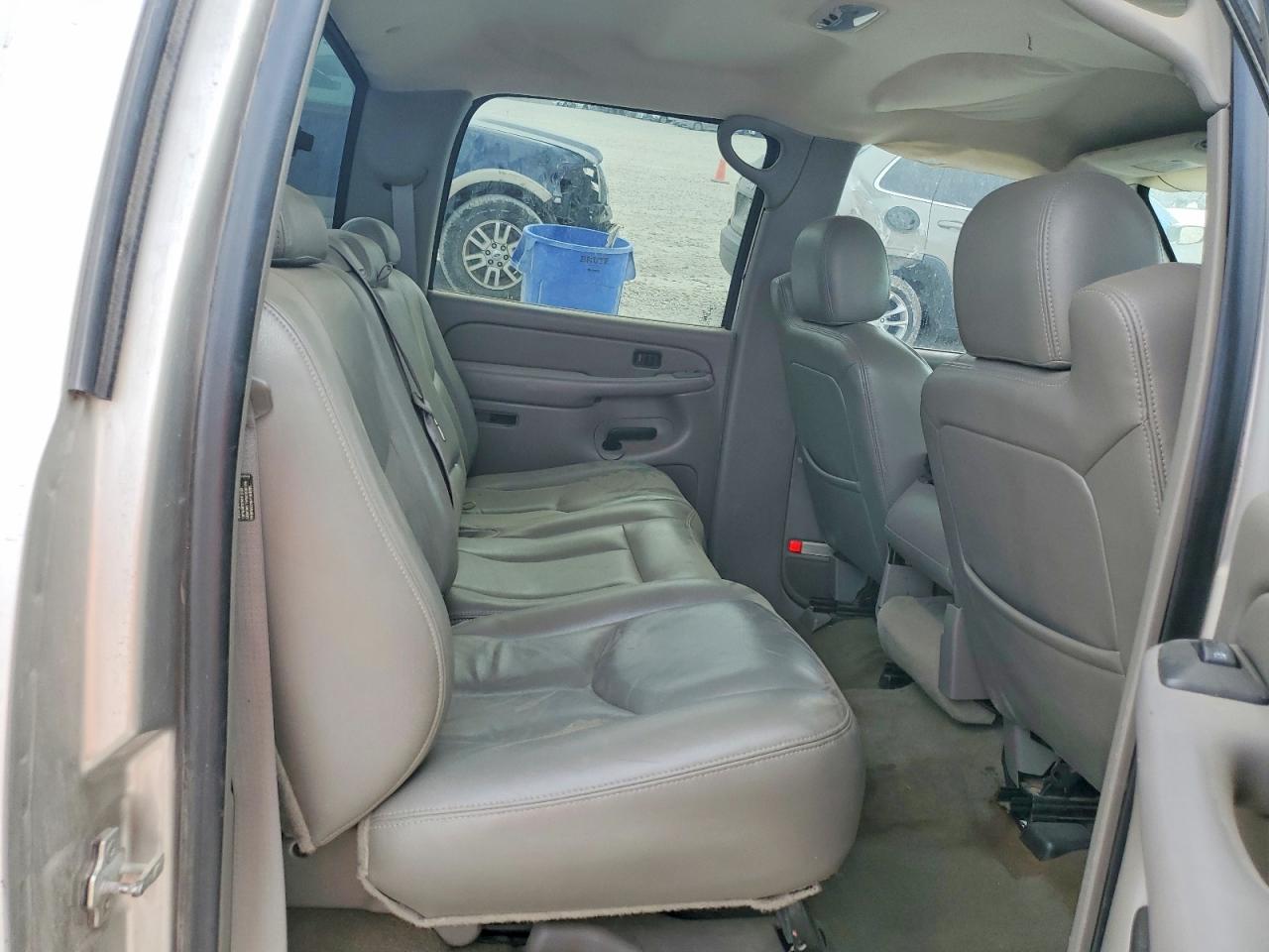 2005 CHEVROLET SILVERADO K1500 photo 10
