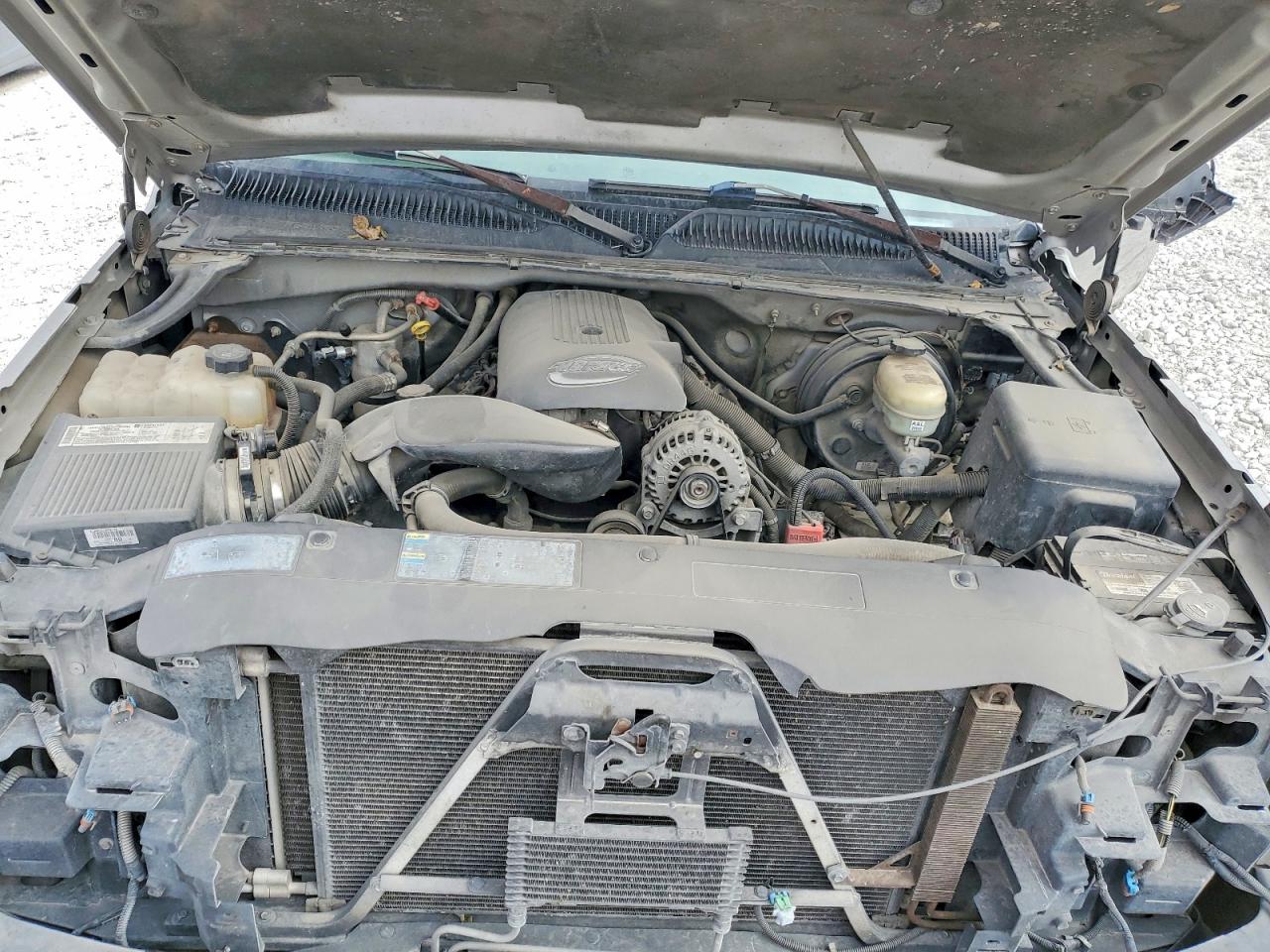 2005 CHEVROLET SILVERADO K1500 photo 11