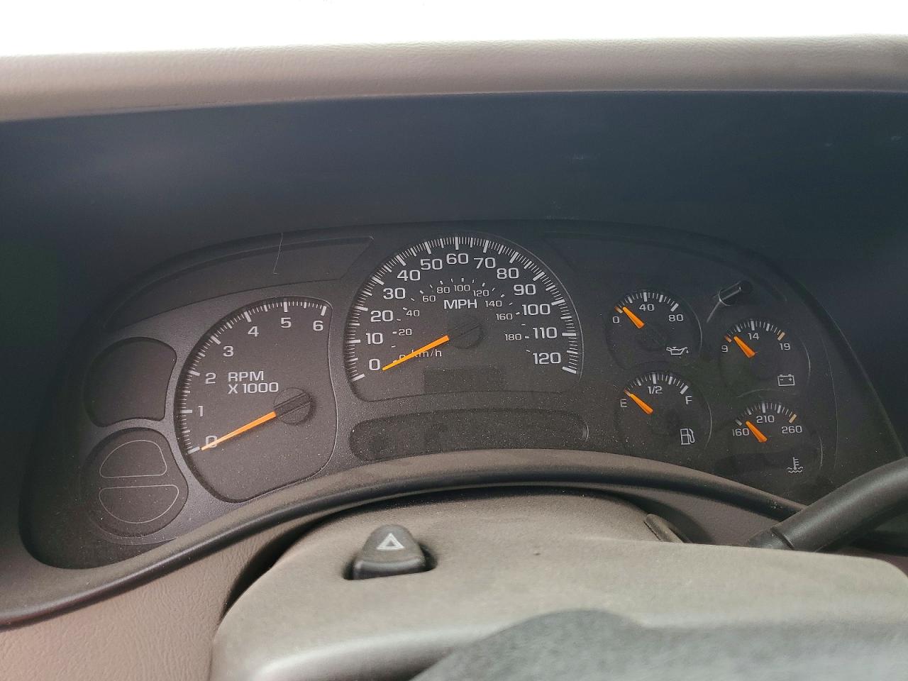 2005 CHEVROLET SILVERADO K1500 photo 9