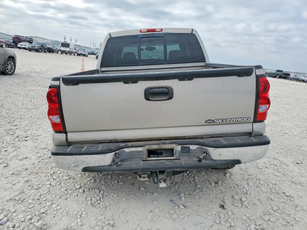 2005 CHEVROLET SILVERADO K1500 photo 6