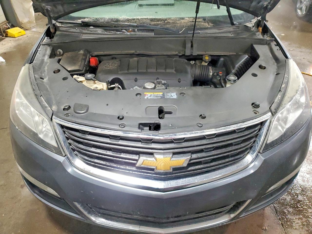 2014 CHEVROLET TRAVERSE LS photo 12