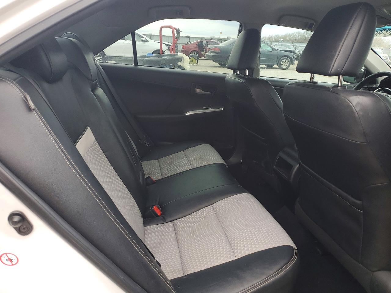 2012 TOYOTA CAMRY BASE photo 10