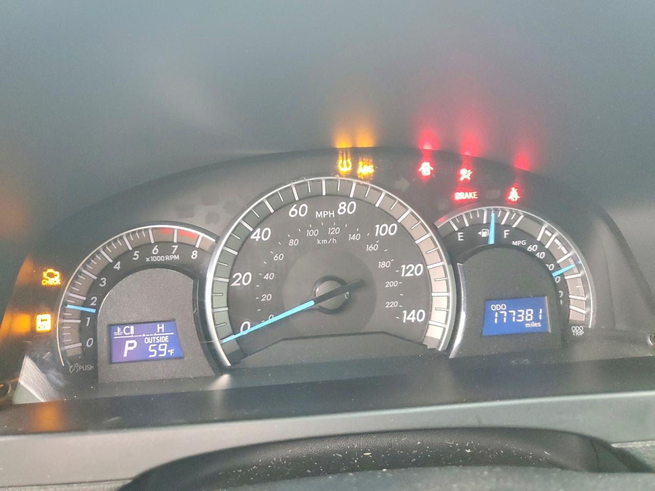 2012 TOYOTA CAMRY BASE photo 9