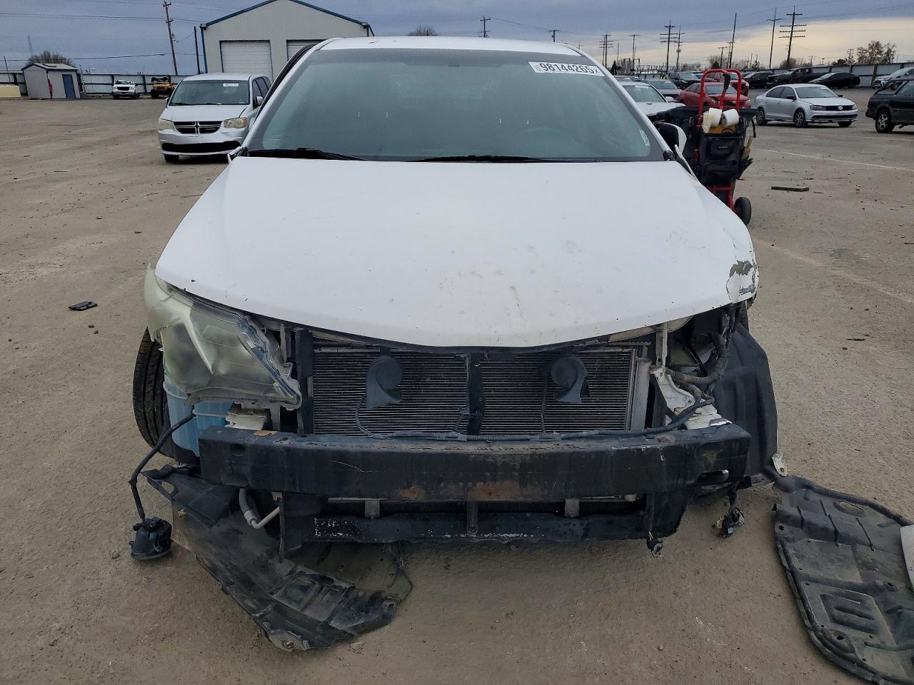 2012 TOYOTA CAMRY BASE photo 5