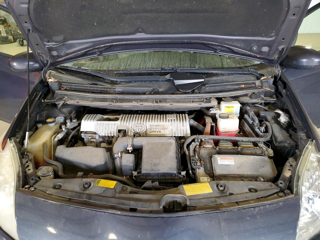 2013 TOYOTA PRIUS photo 12