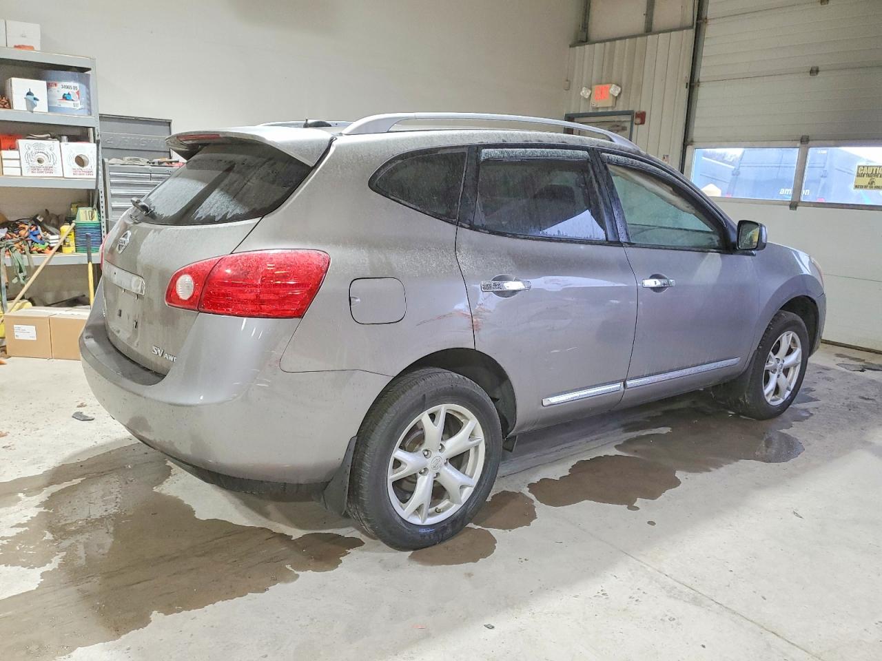 2011 NISSAN ROGUE S photo 3