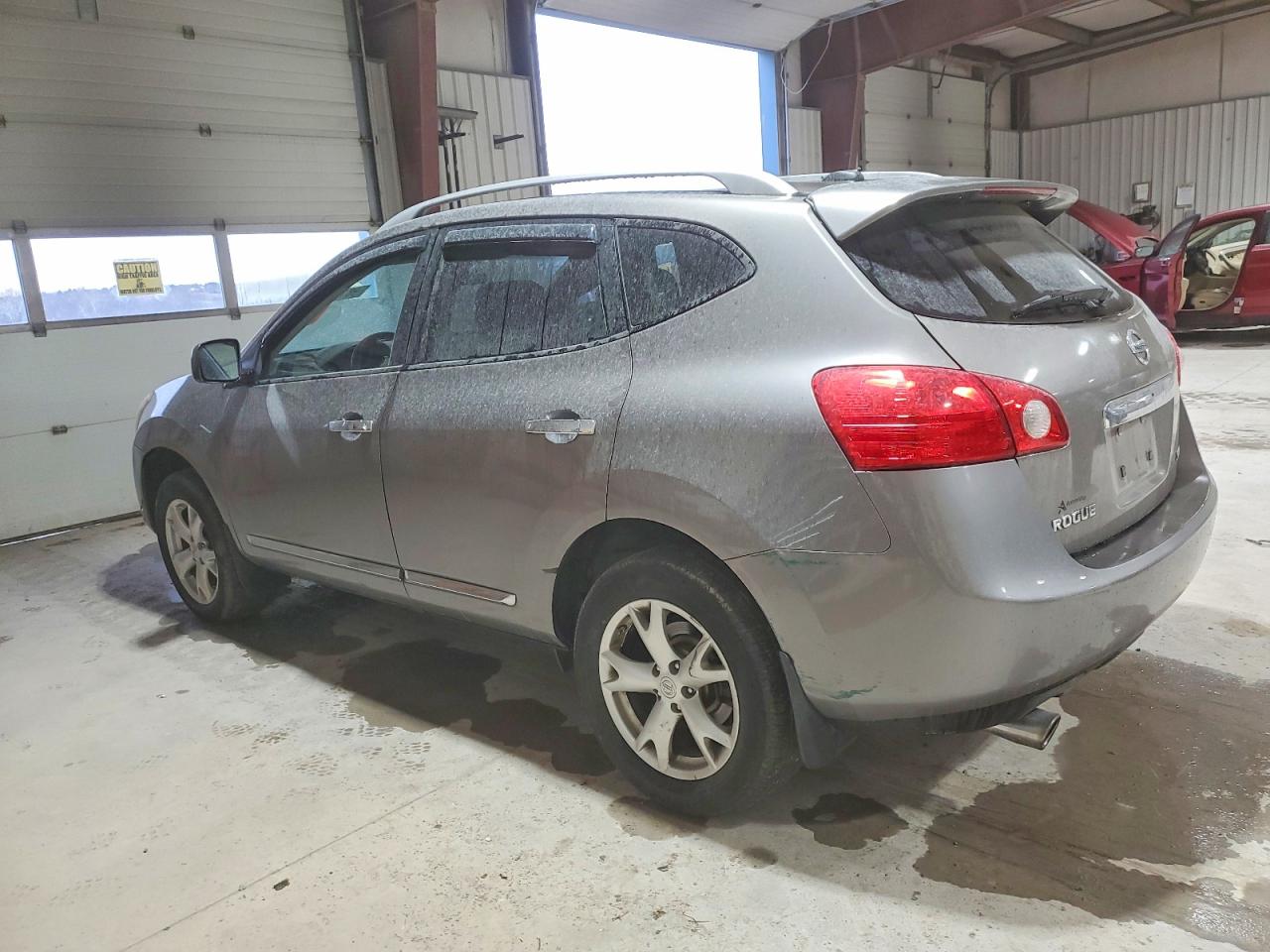 2011 NISSAN ROGUE S photo 2