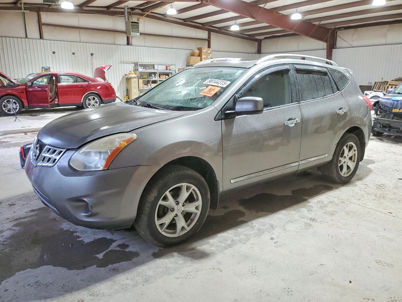 2011 NISSAN ROGUE