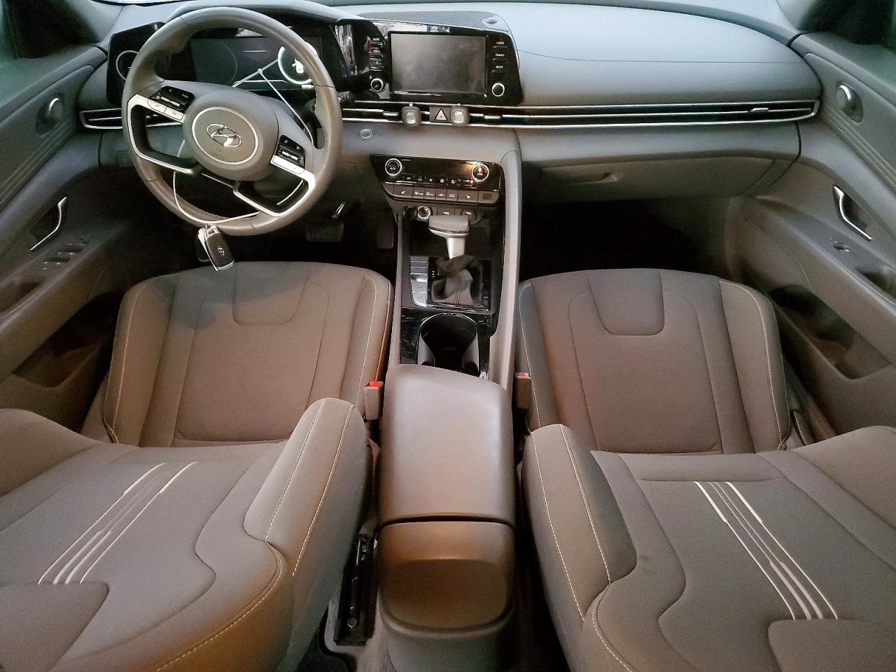 2021 HYUNDAI ELANTRA SEL photo 8