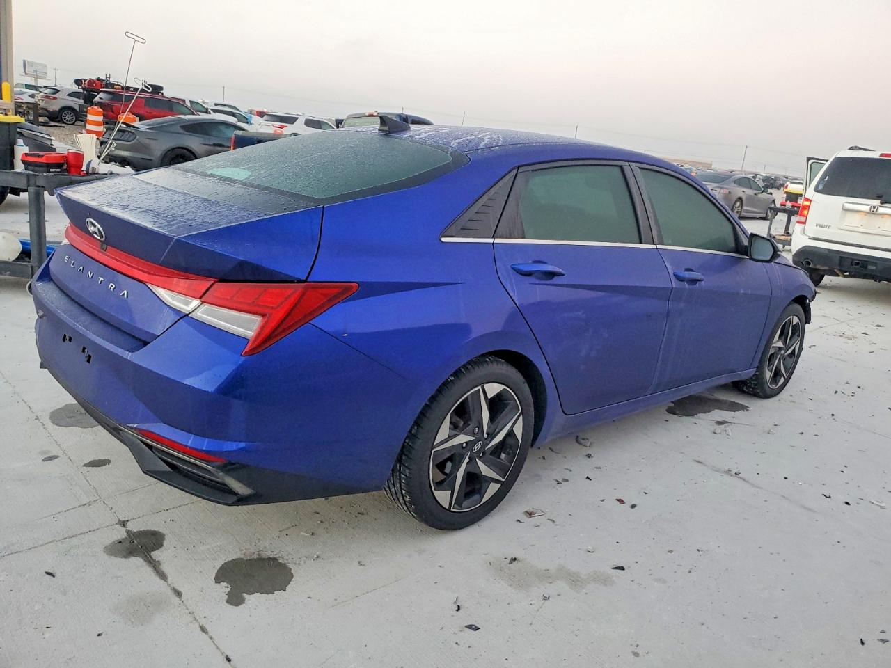 2021 HYUNDAI ELANTRA SEL photo 3