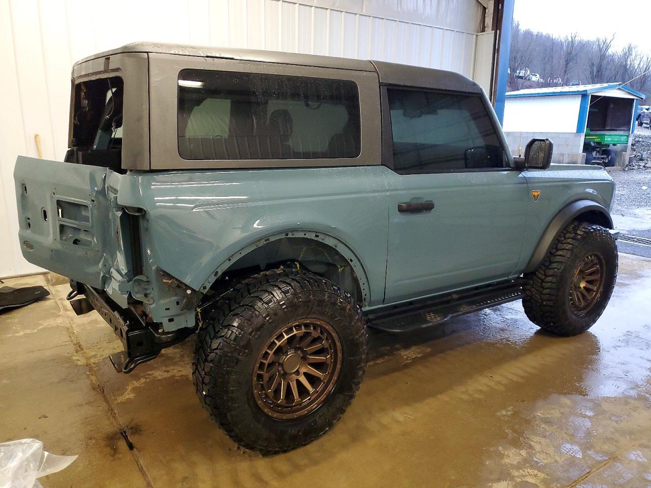 2022 FORD BRONCO BASE photo 3