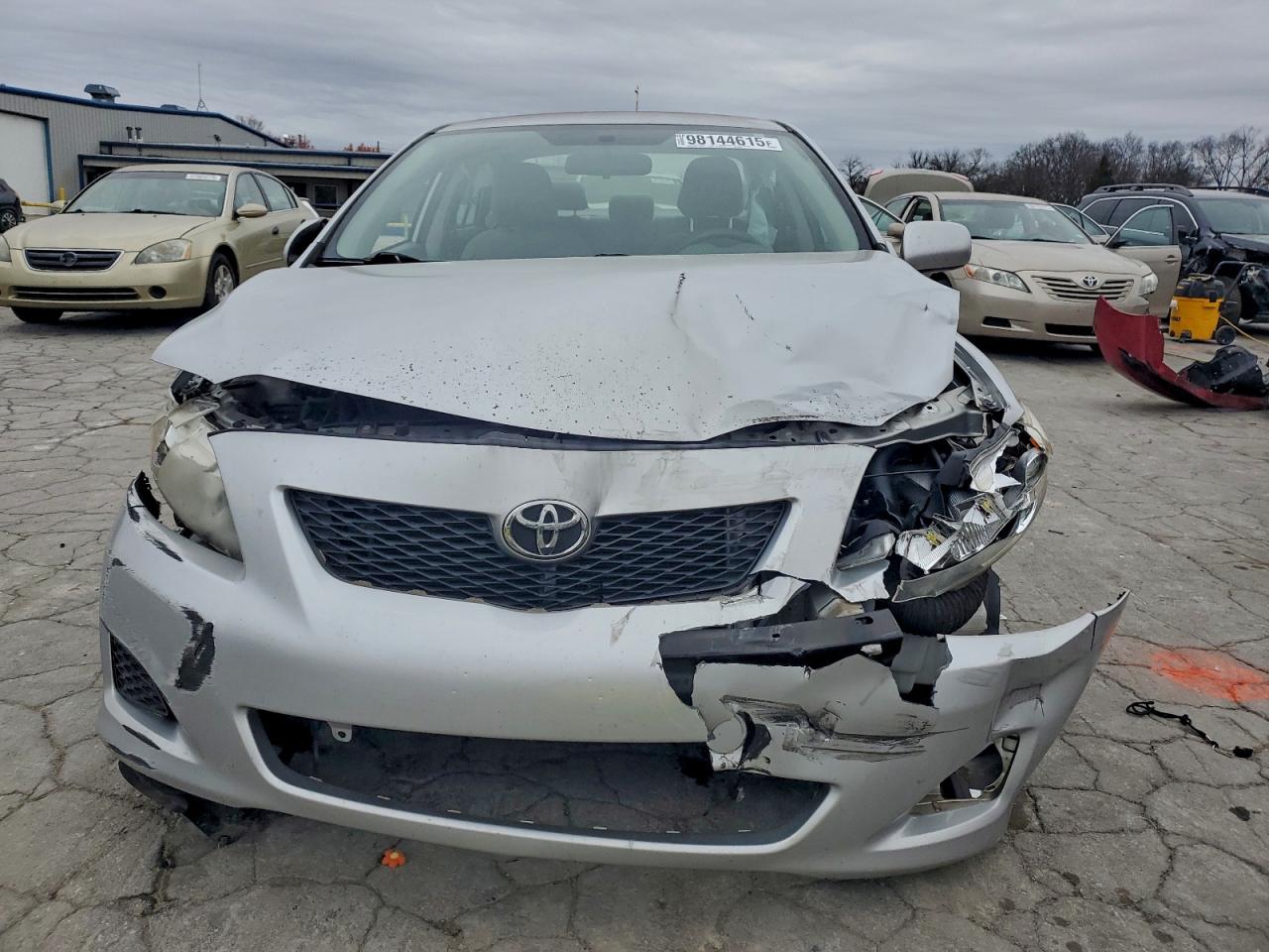 2010 TOYOTA COROLLA BASE photo 5