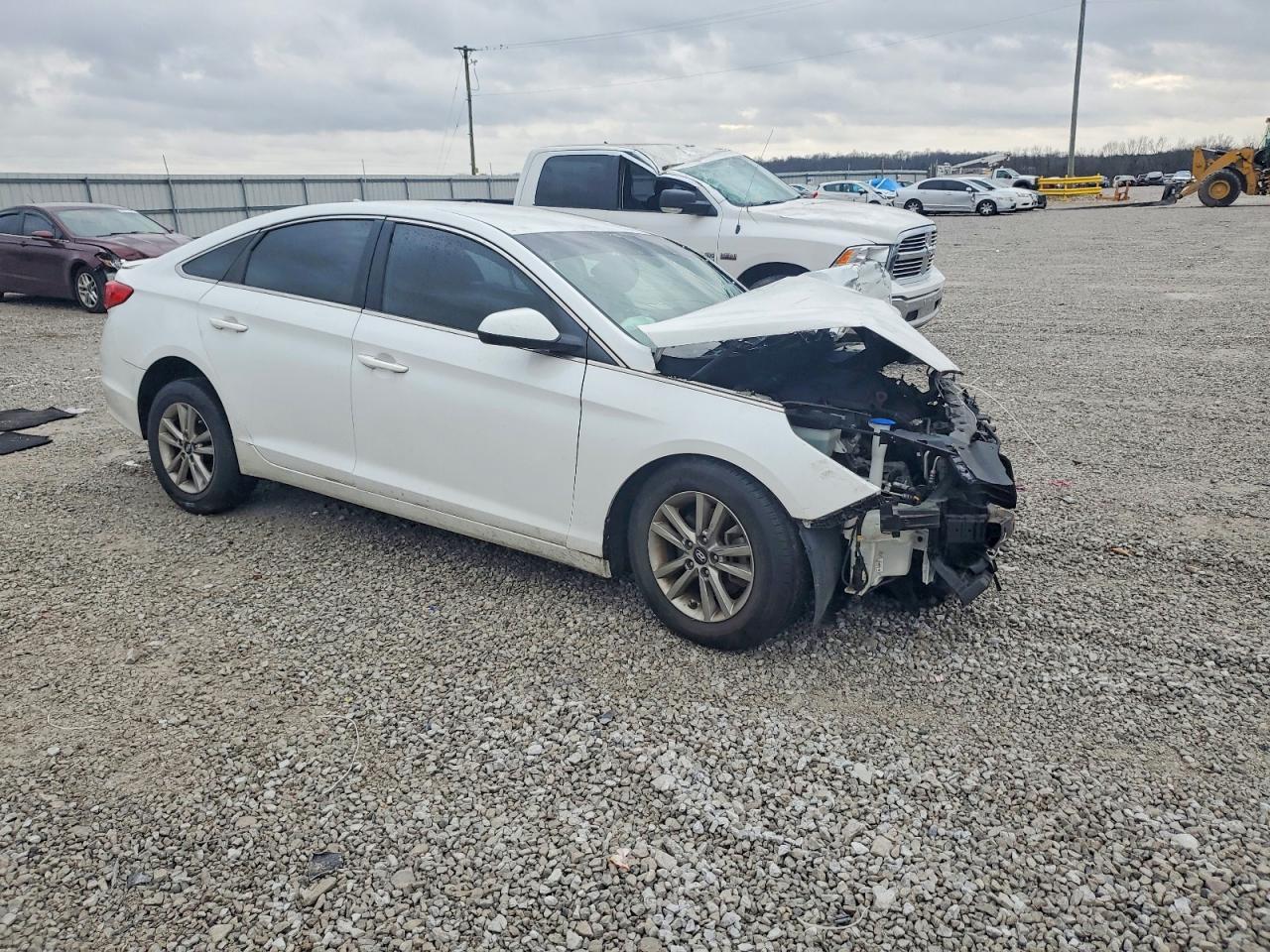 2016 HYUNDAI SONATA SE photo 4
