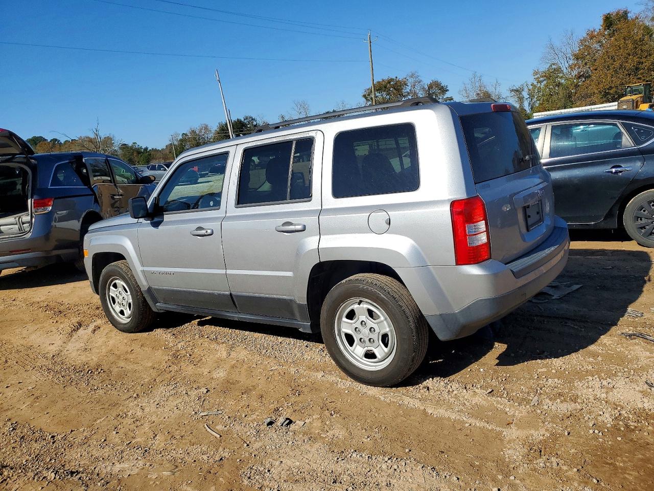 2015 JEEP PATRIOT SPORT photo 2