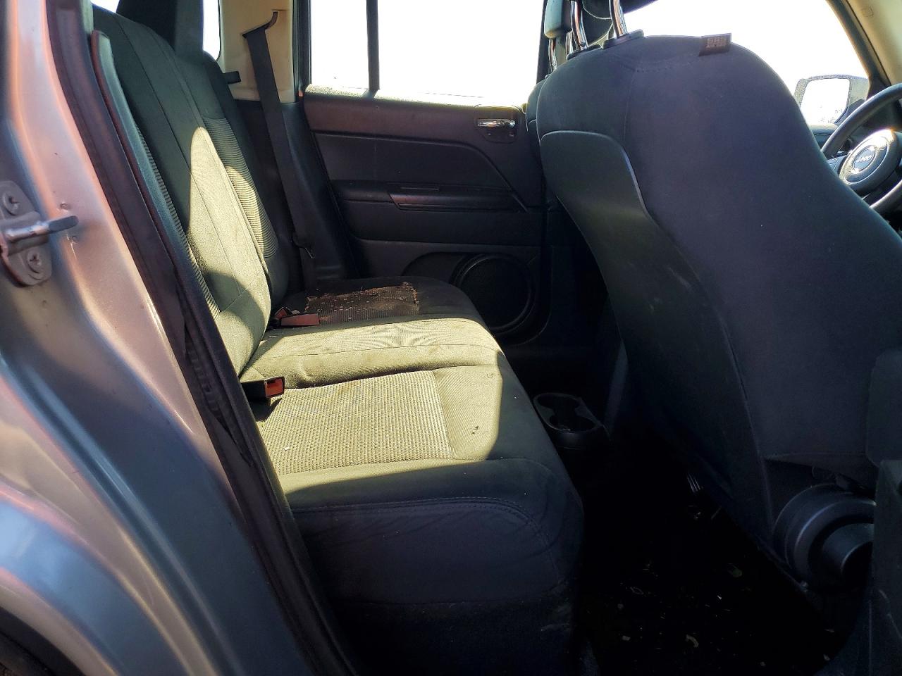 2015 JEEP PATRIOT SPORT photo 11