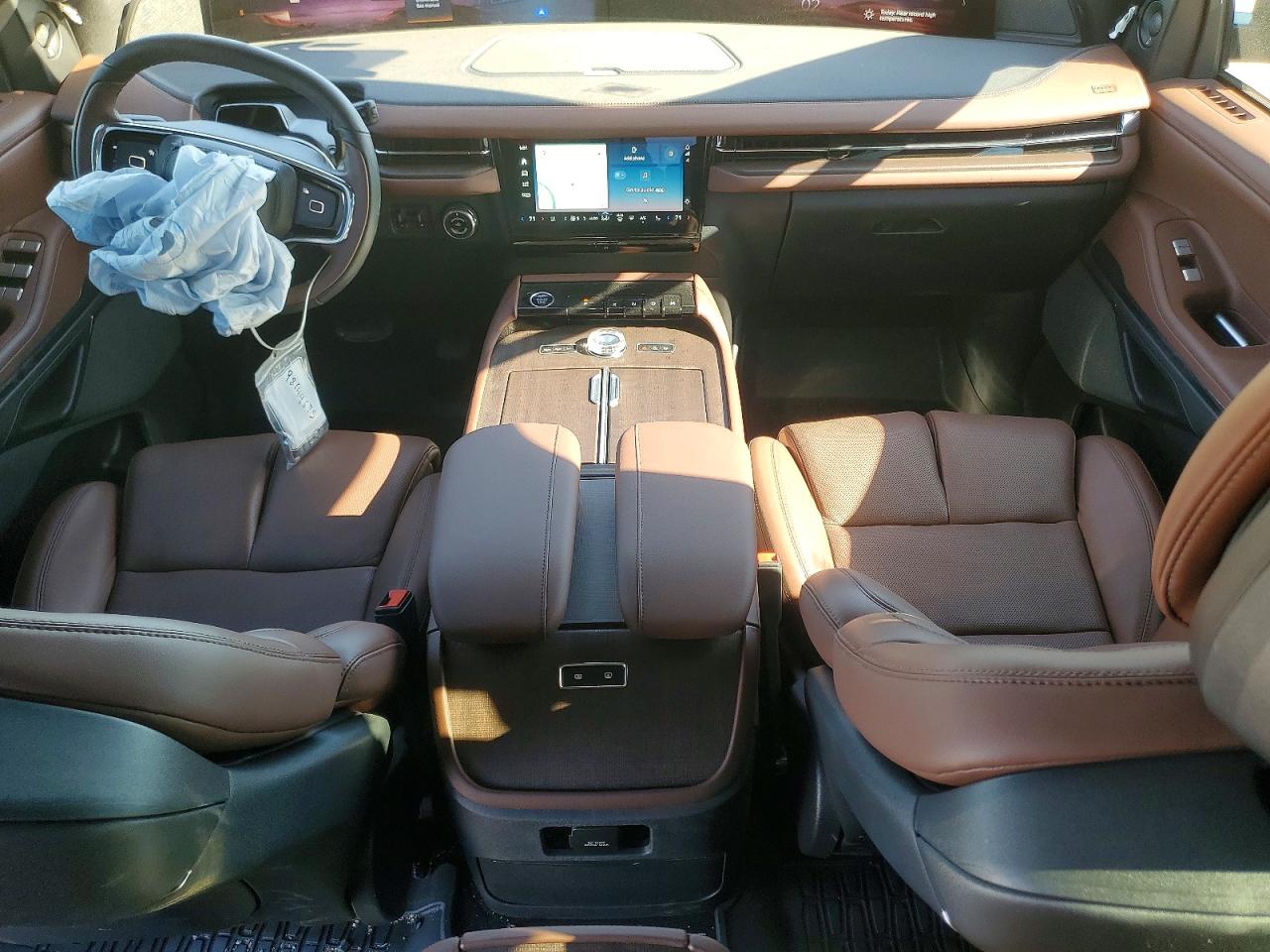 2025 LINCOLN NAVIGATOR RESERVE photo 8