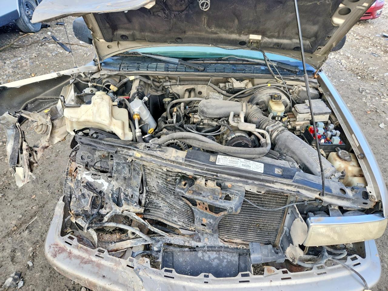 1999 CHEVROLET S TRUCK S10 photo 11