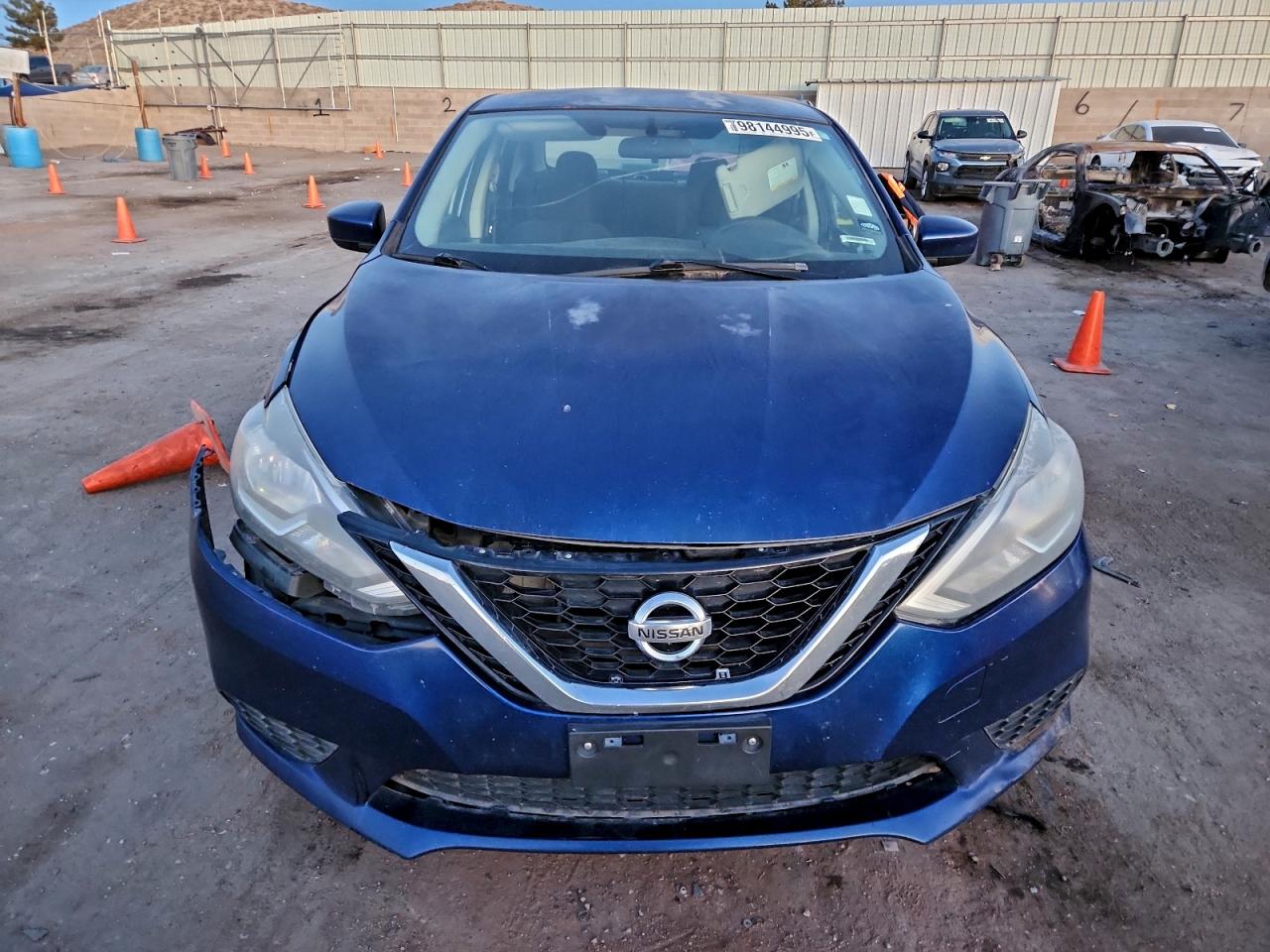 2017 NISSAN SENTRA S photo 5