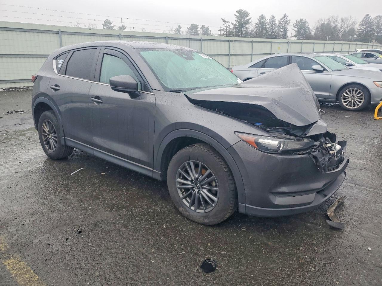 2020 MAZDA CX-5 TOURING photo 4