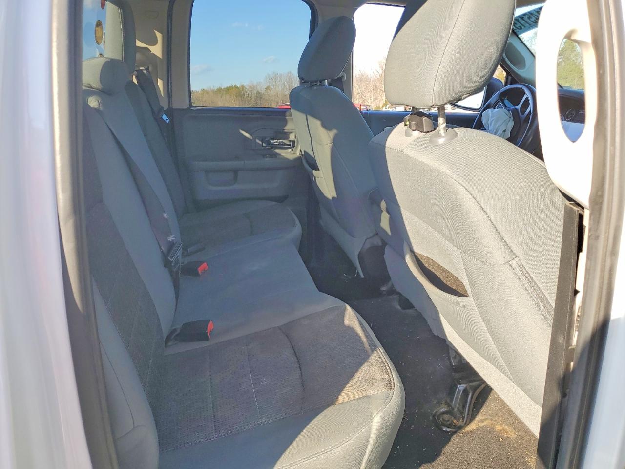 2014 RAM 1500 SLT photo 10