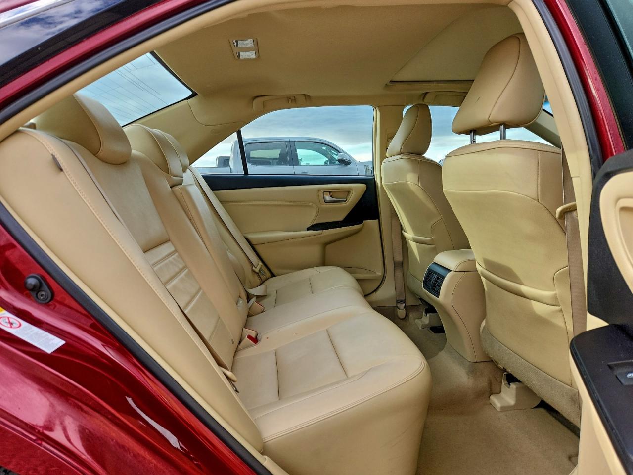 2015 TOYOTA CAMRY XSE photo 10