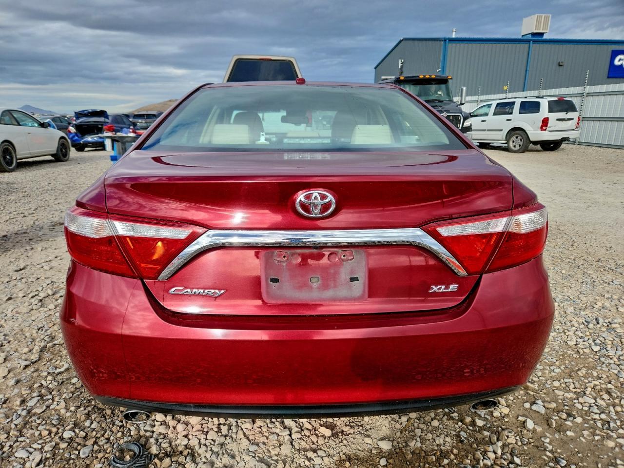 2015 TOYOTA CAMRY XSE photo 6