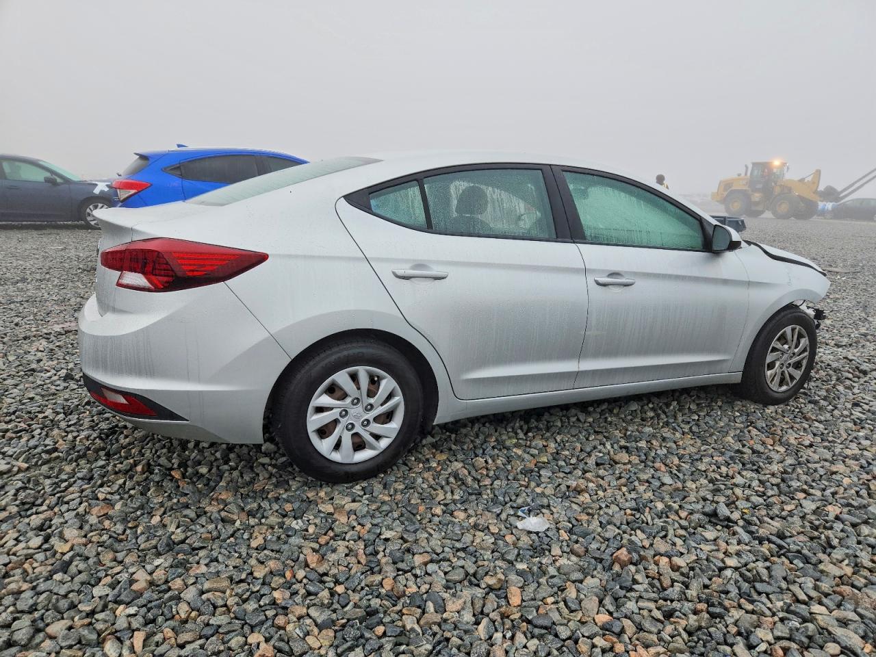 2019 HYUNDAI ELANTRA SE photo 3