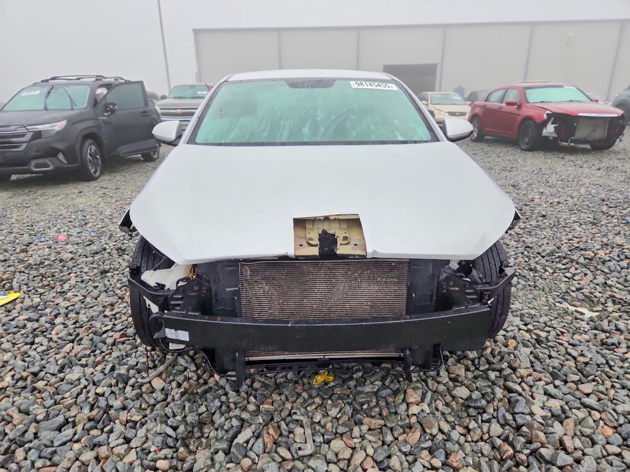 2019 HYUNDAI ELANTRA SE photo 5