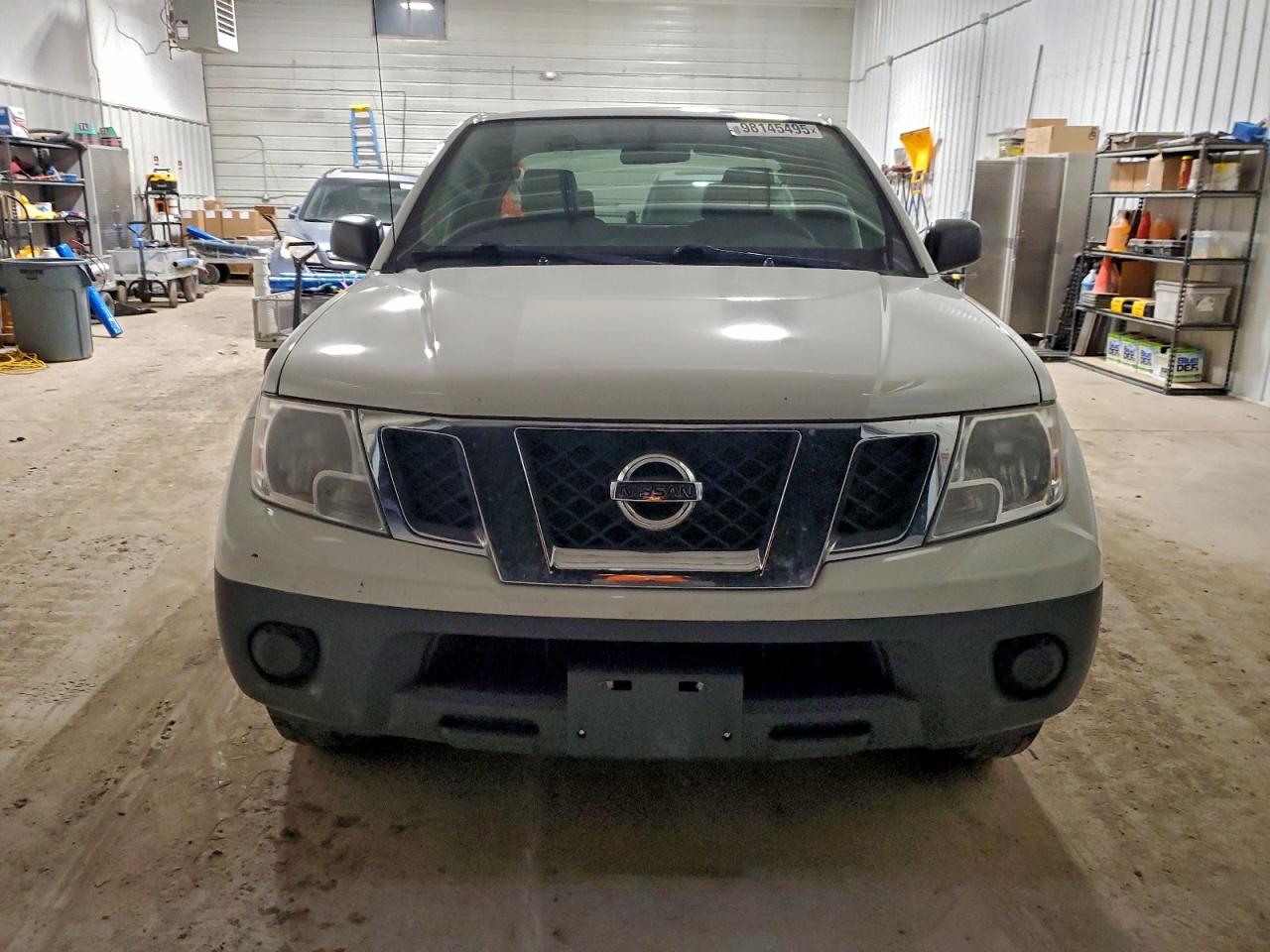 2018 NISSAN FRONTIER S photo 5