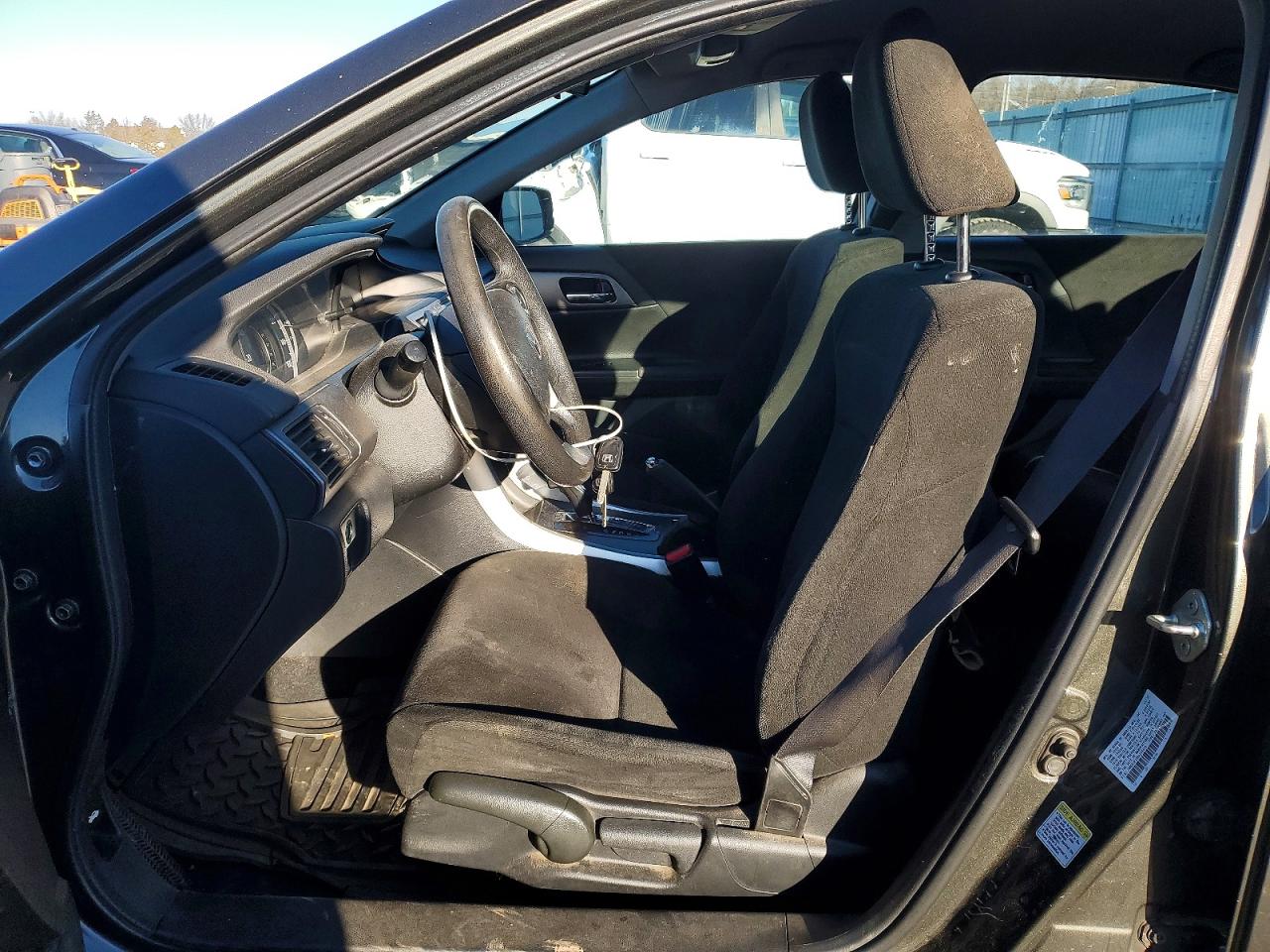 2013 HONDA ACCORD LX photo 7