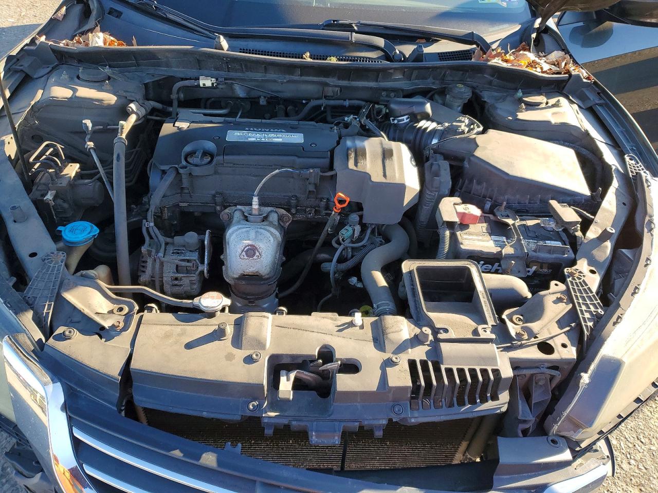 2013 HONDA ACCORD LX photo 11