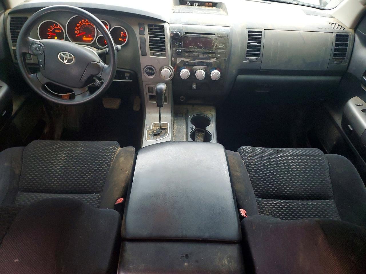 2010 TOYOTA TUNDRA CREWMAX SR5 photo 8