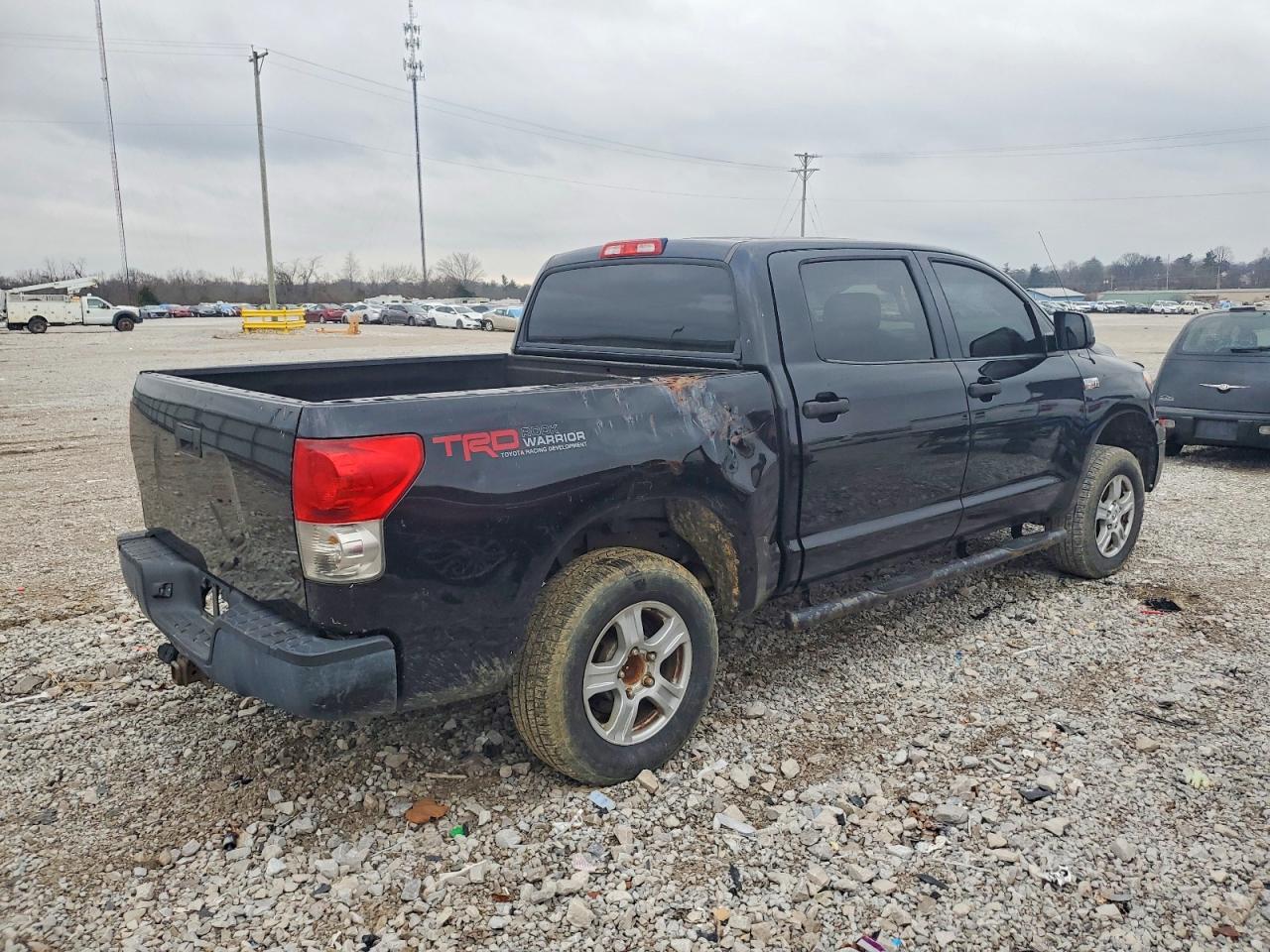 2010 TOYOTA TUNDRA CREWMAX SR5 photo 3