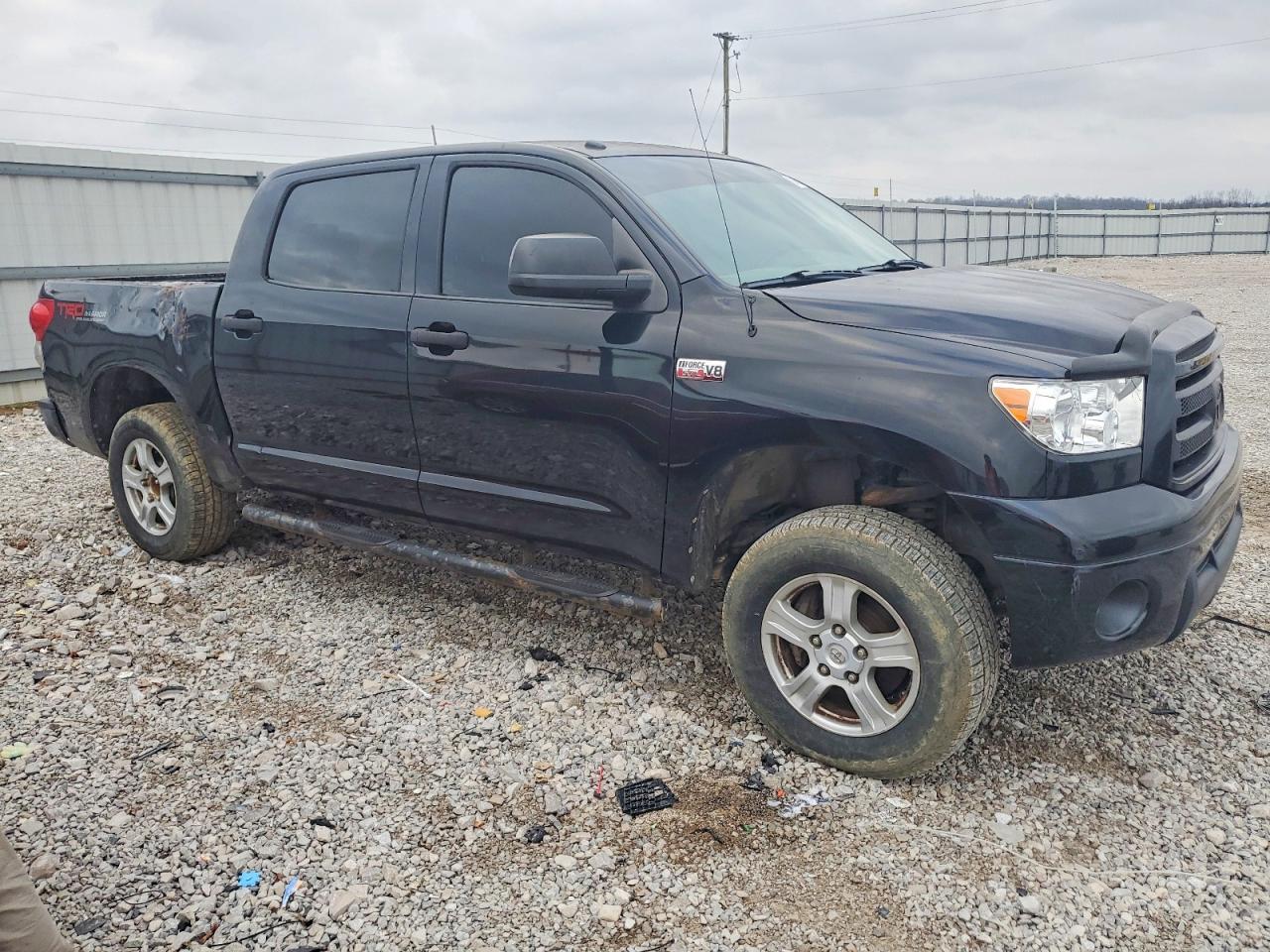 2010 TOYOTA TUNDRA CREWMAX SR5 photo 4