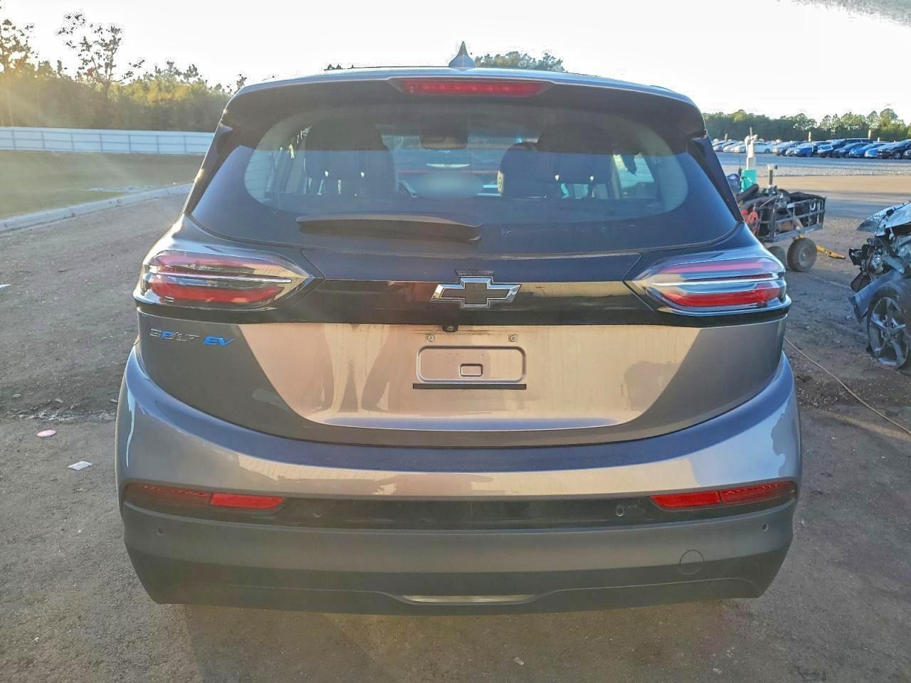 2023 CHEVROLET BOLT EV 2LT photo 6