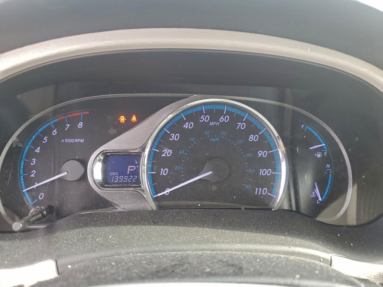 2014 TOYOTA SIENNA XLE photo 9