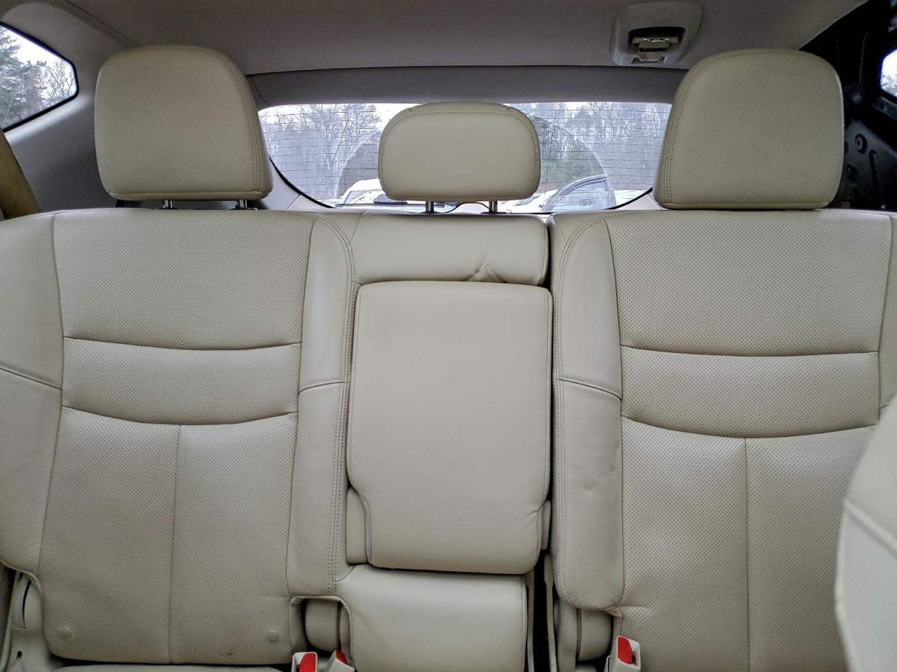 2015 NISSAN MURANO S photo 10