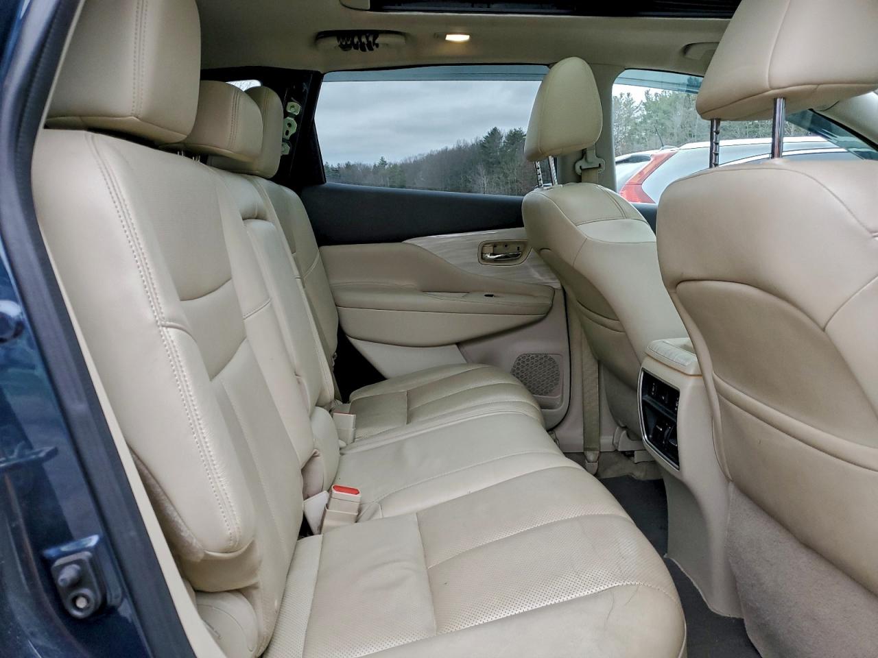2015 NISSAN MURANO S photo 11
