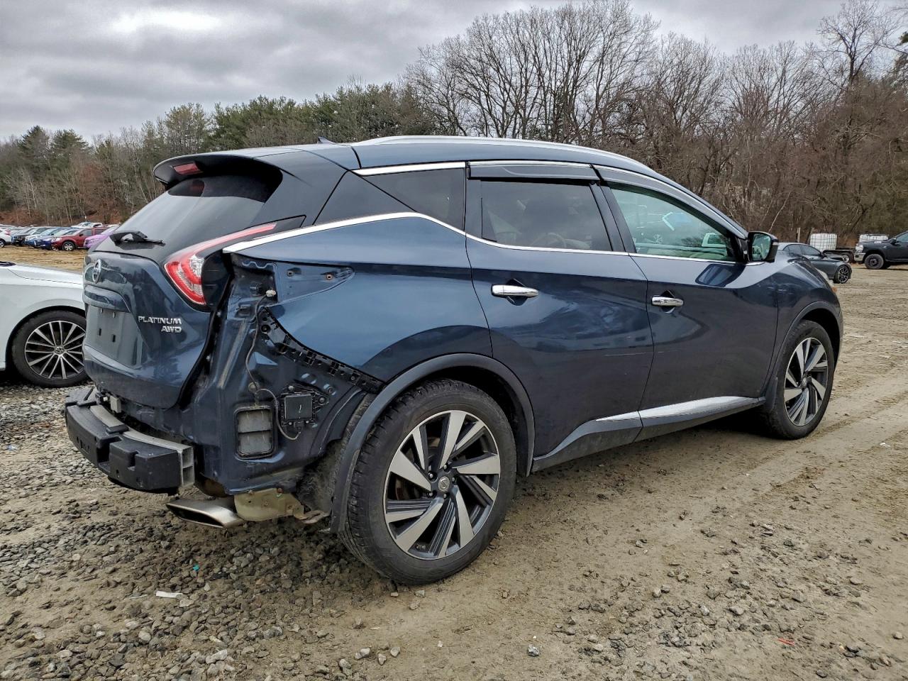 2015 NISSAN MURANO S photo 3