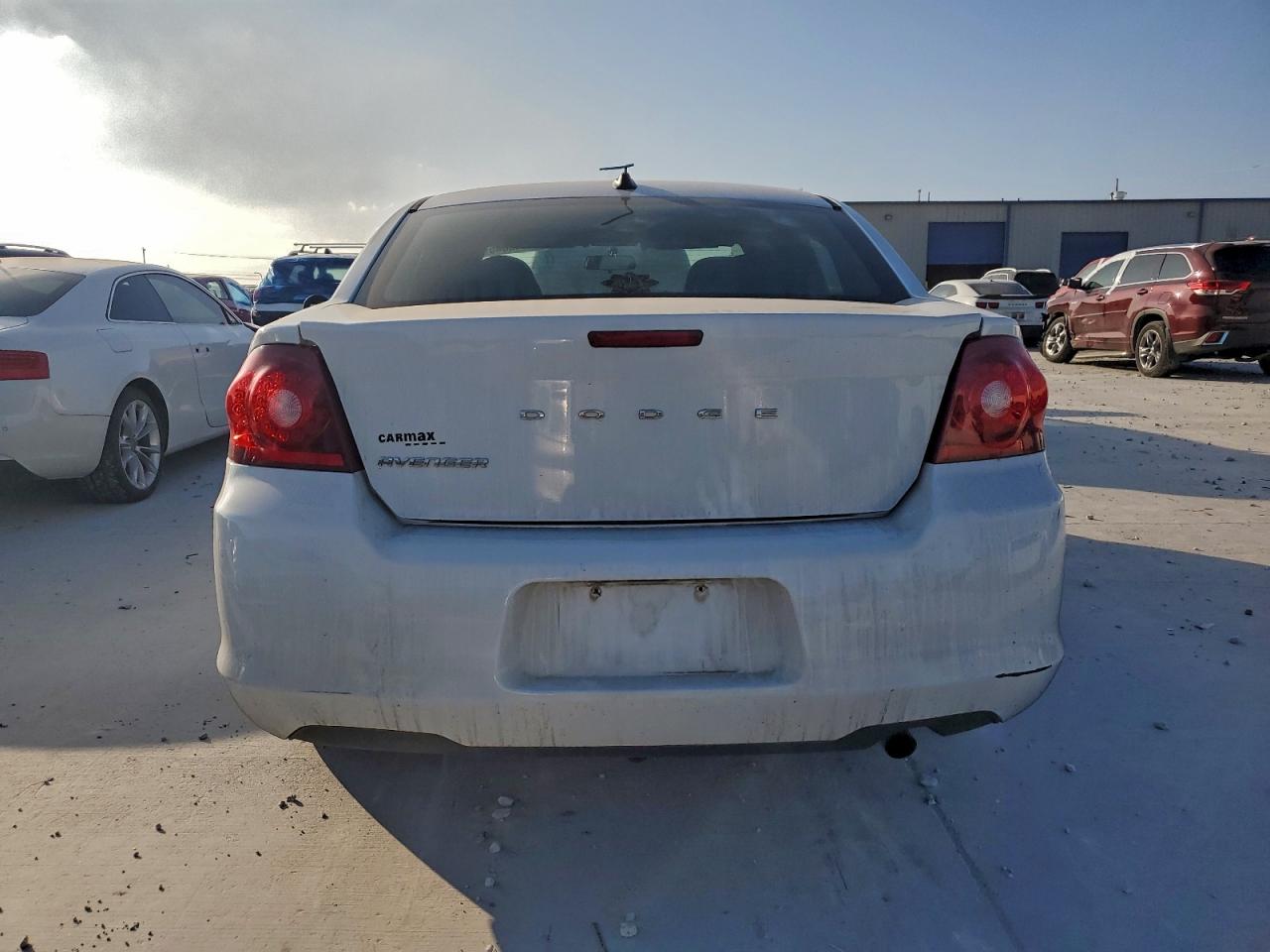 2014 DODGE AVENGER SE photo 6