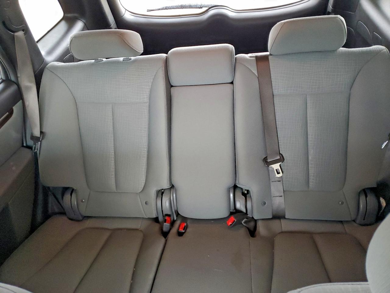 2011 HYUNDAI SANTA FE GLS photo 10