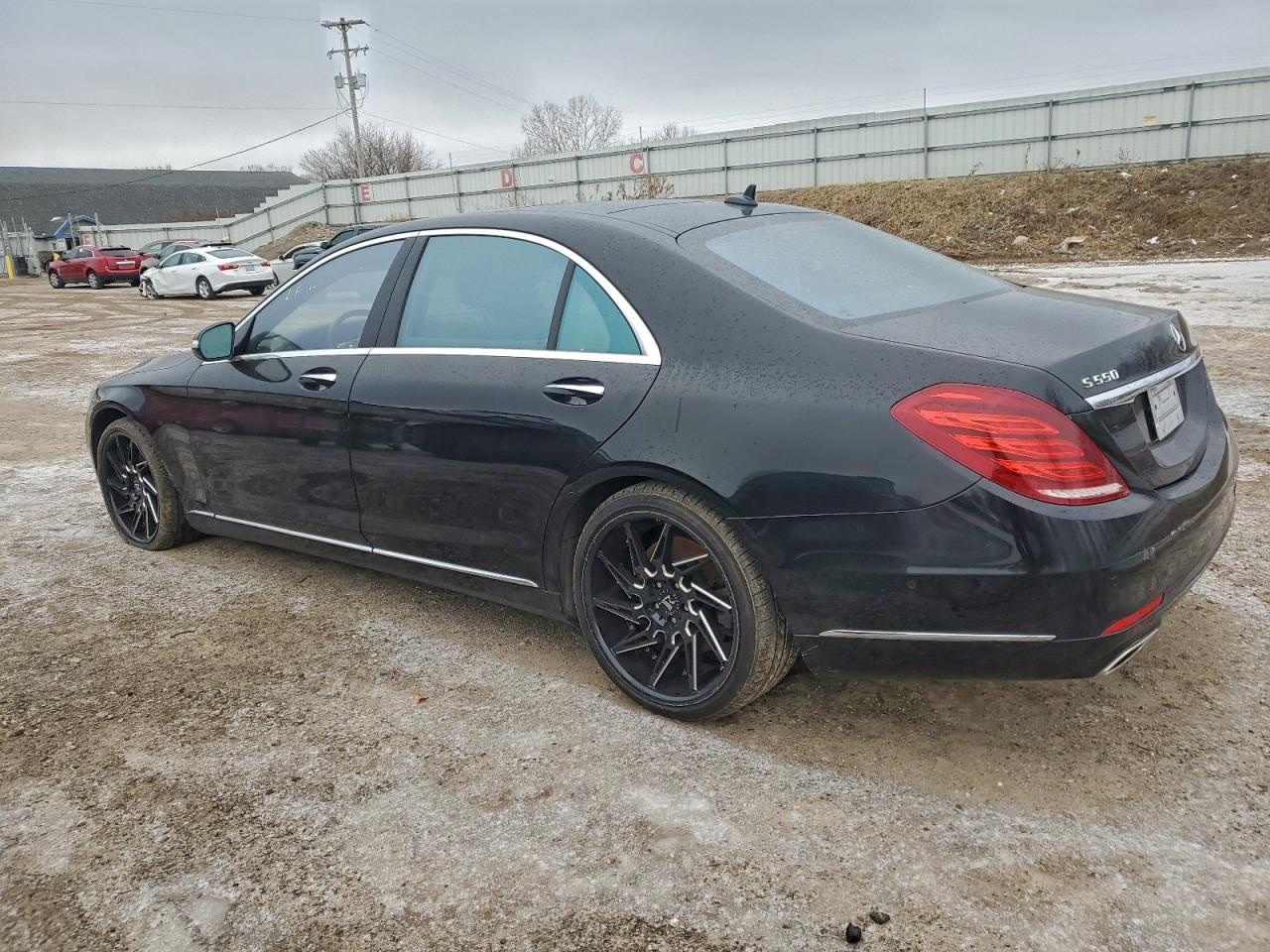 2015 MERCEDES-BENZ S 550 4MATIC photo 2