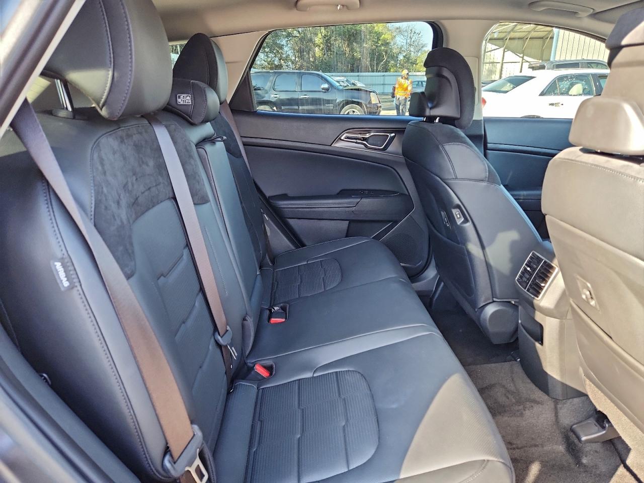 2026 KIA SPORTAGE SX PRESTIGE photo 11