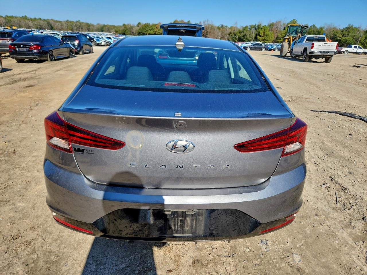 2019 HYUNDAI ELANTRA SEL photo 6