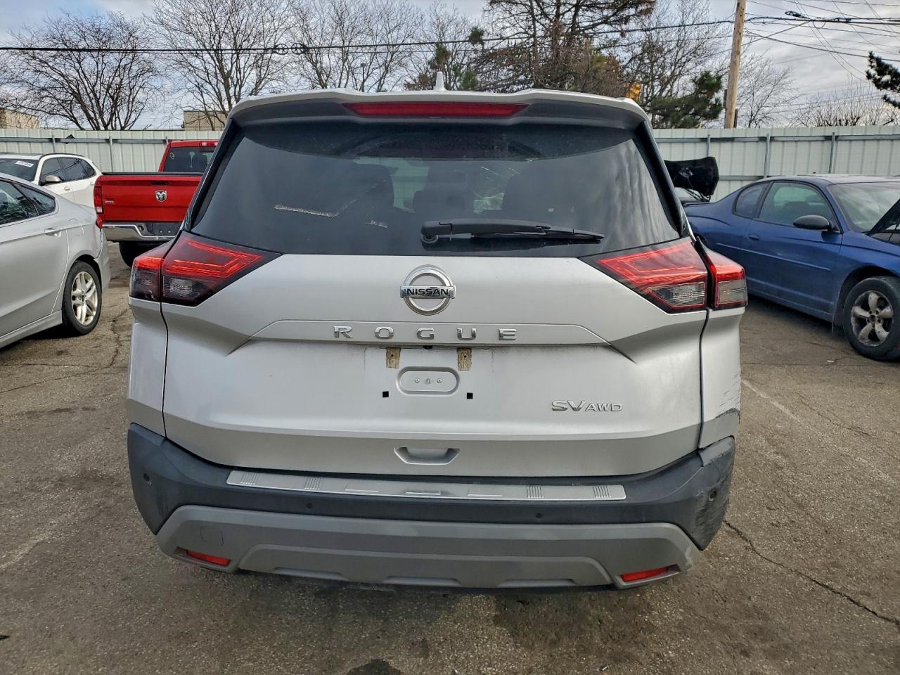 2021 NISSAN ROGUE SV photo 6