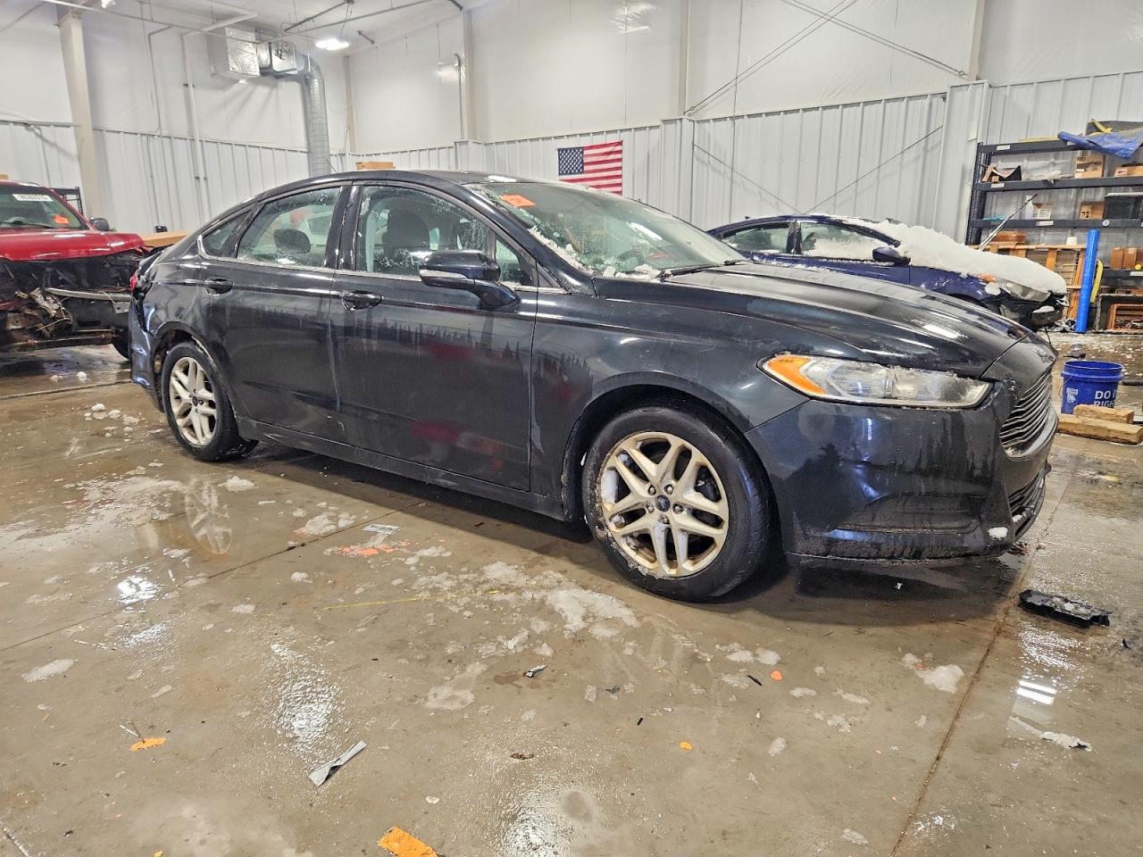 2014 FORD FUSION SE photo 4