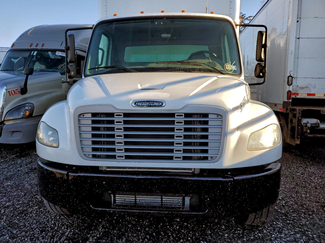 2012 FREIGHTLINER BUSINESS CLASS M2 BOX TRUCK photo 9